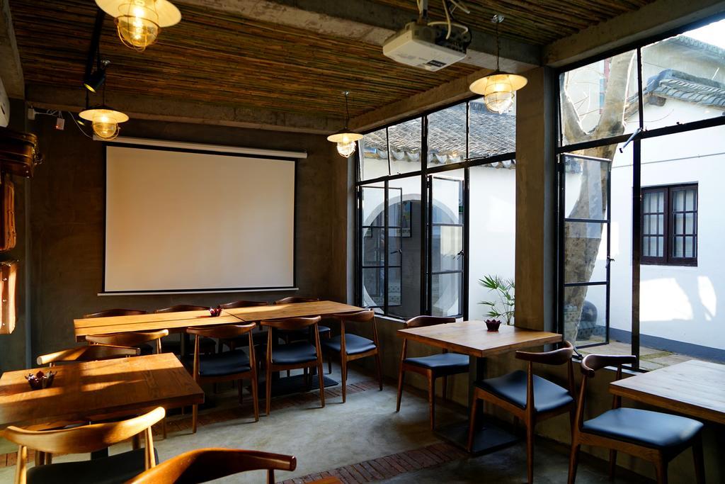 קונשאן Zhouzhuangsu.Showyear Hotel מראה חיצוני תמונה